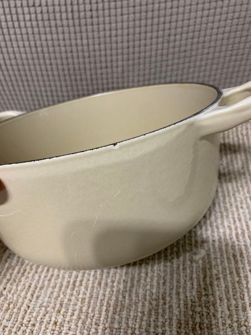 LE CREUSETココットロンド20ルクルーゼアイボリー 両手鍋