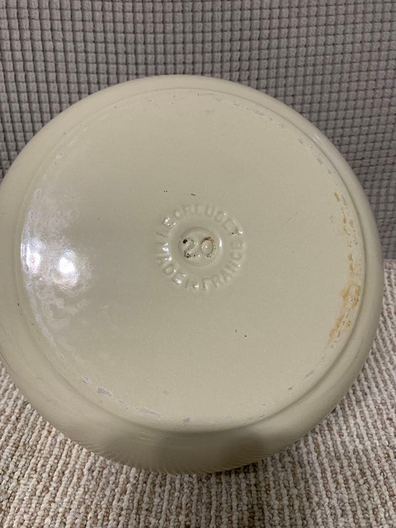 LE CREUSETココットロンド20ルクルーゼアイボリー 両手鍋