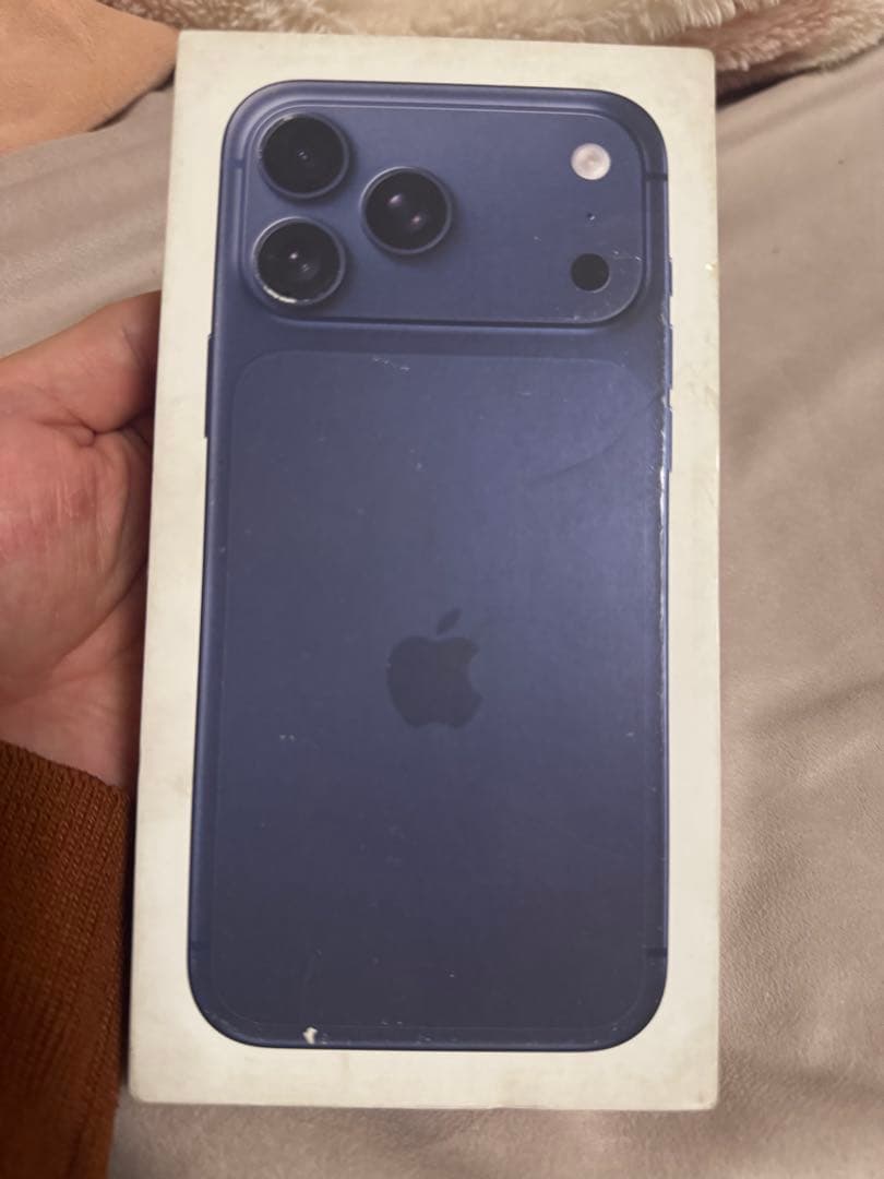 海外版 iPhone 17 Pro Max 512GB、未アクティベート・未使用