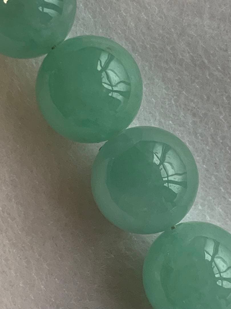 美品　本翡翠ネックレス