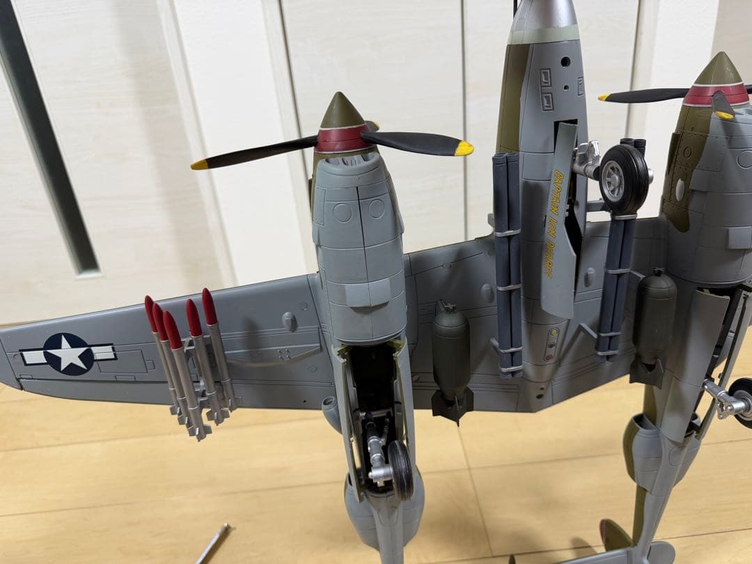 【希少】センチュリートイズ 1/18 アメリカ陸軍 P-38J ライトニング