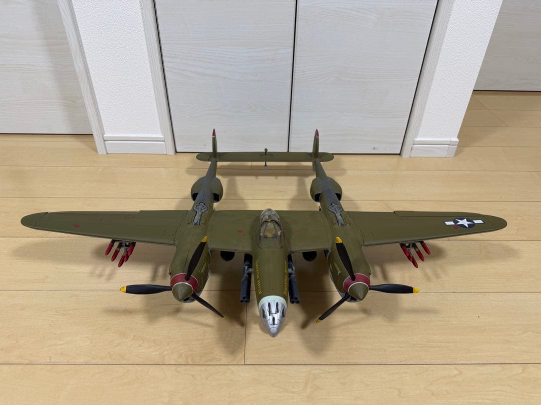 【希少】センチュリートイズ 1/18 アメリカ陸軍 P-38J ライトニング