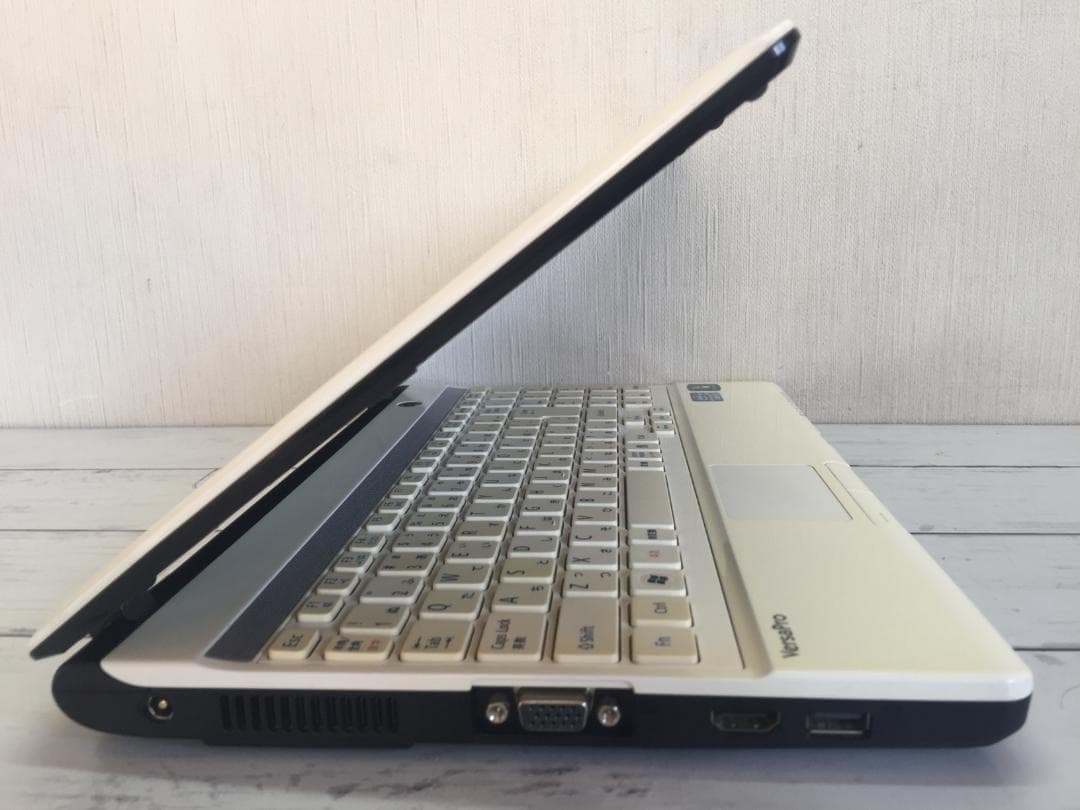 NEC PC-VK17HHTND 13.3型液晶 コンパクト テンキ付きノート