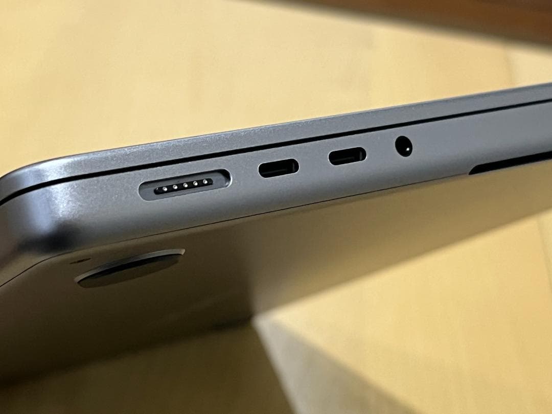 MacBook本体 MacBook Pro 2021 14inch M1 Max 32GB 1TB