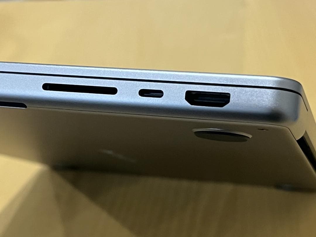 MacBook本体 MacBook Pro 2021 14inch M1 Max 32GB 1TB