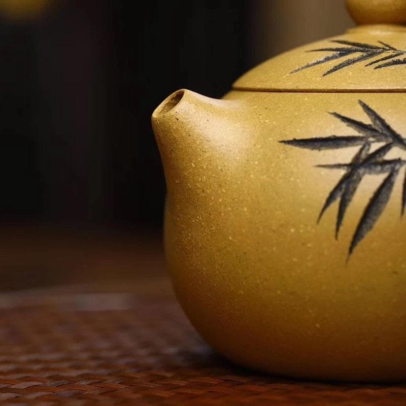 在銘　中国宜興　黄泥急須 竹彫 煎茶道具 宜興紫砂