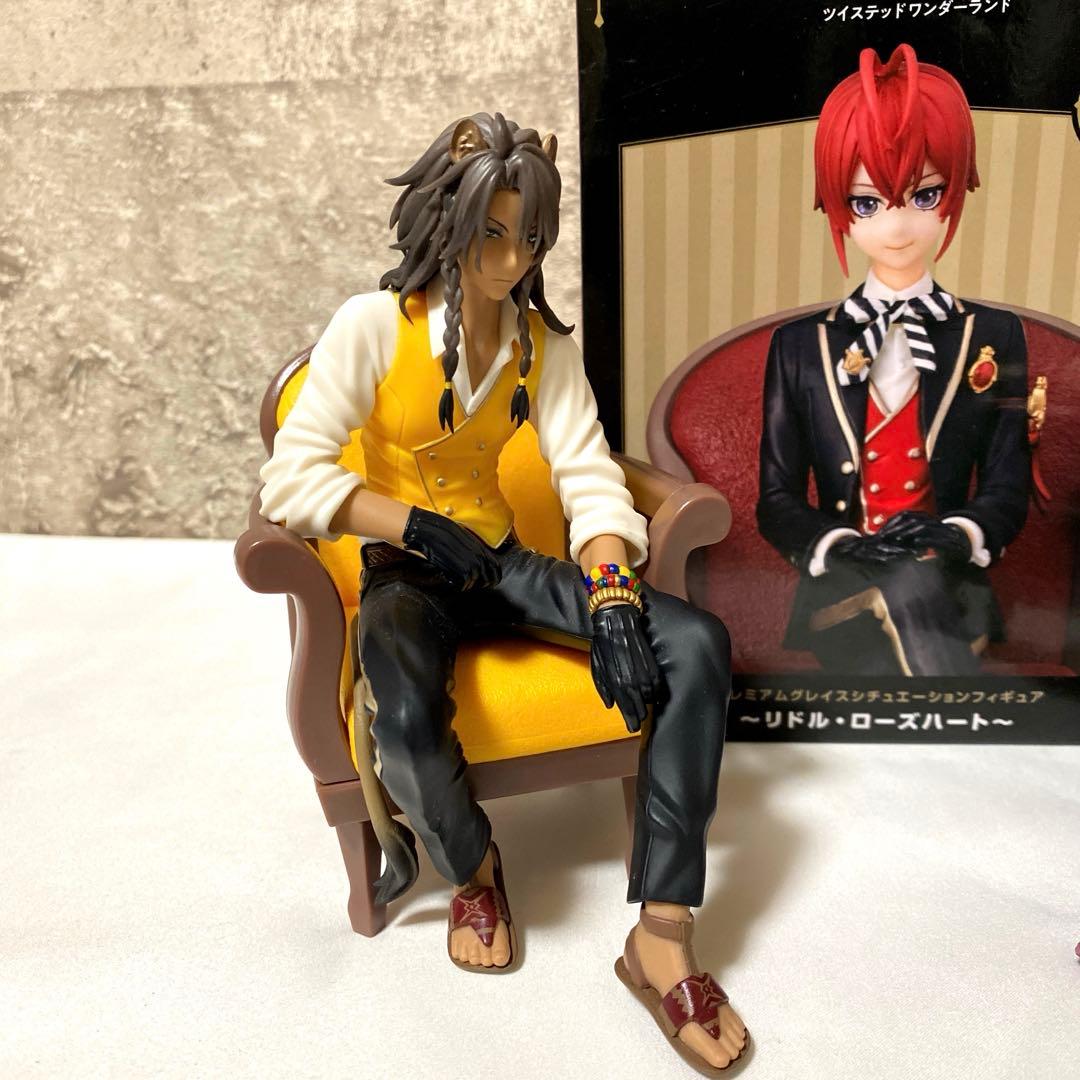 ツイステッドワンダーランド プレミアムグレイスシチュエーションフィギュア 3体