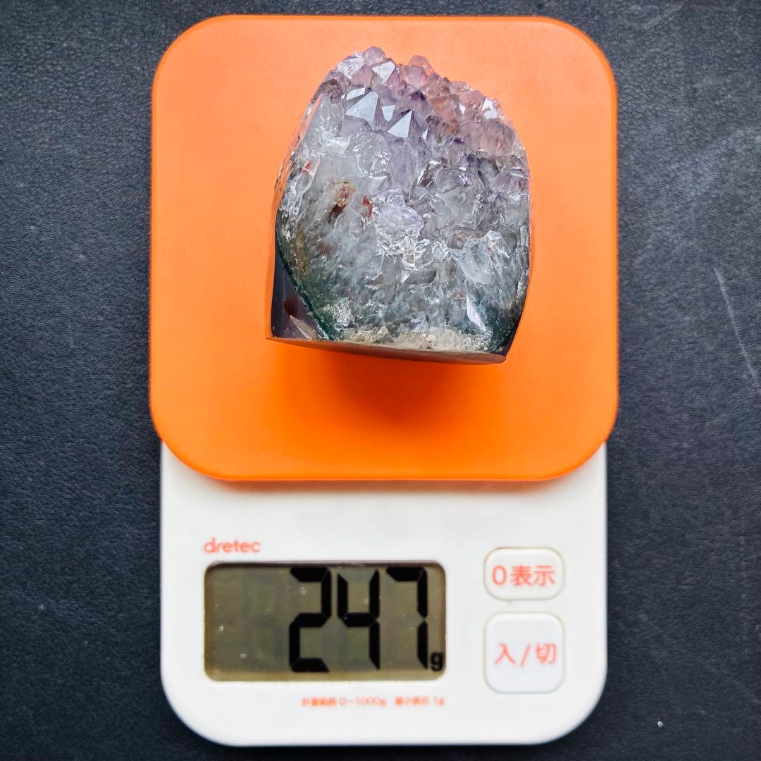 【ウルグアイ産】アメジストジオード｜247g｜瑪瑙層ベース・木製台座付き