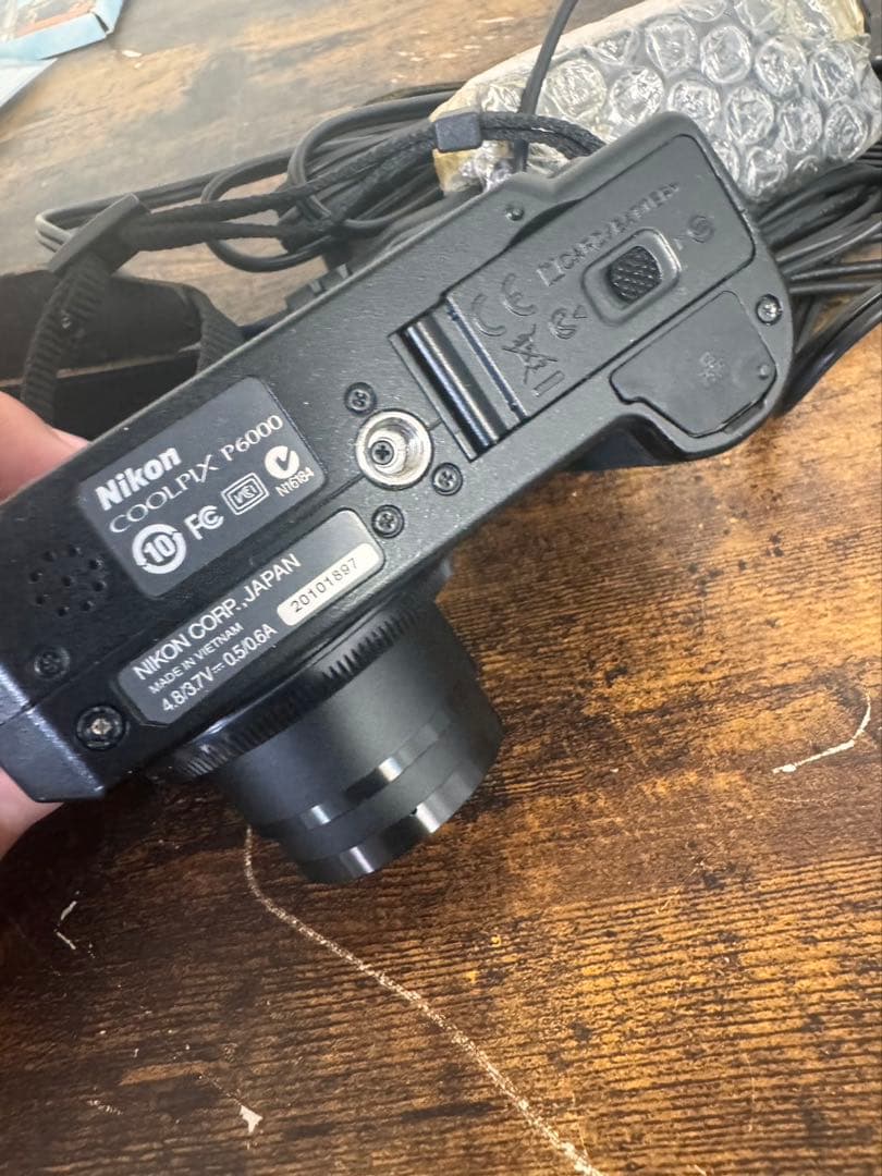 k394 Nikon COOLPIX P6000 動作確認済み　美品