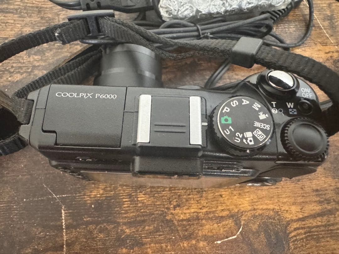 k394 Nikon COOLPIX P6000 動作確認済み　美品