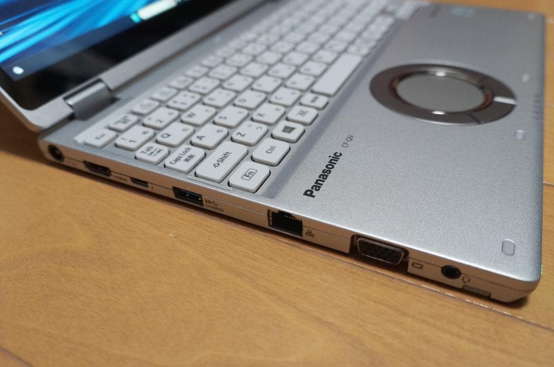 Windowsノート本体 Let's note CF-QV i7 16G 512G LTE Office