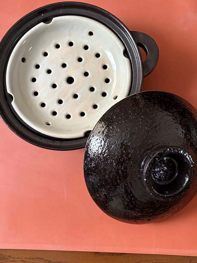 伊賀焼長谷園　 ヘルシー蒸し鍋 黒　卓上調理　炊飯土鍋✕蒸し料理　陶製すのこ