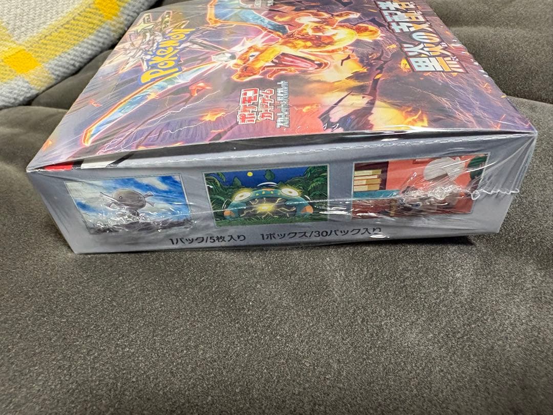 ポケモンカードゲーム 黒炎の支配者 シュリンク付き　Box ポケセン産