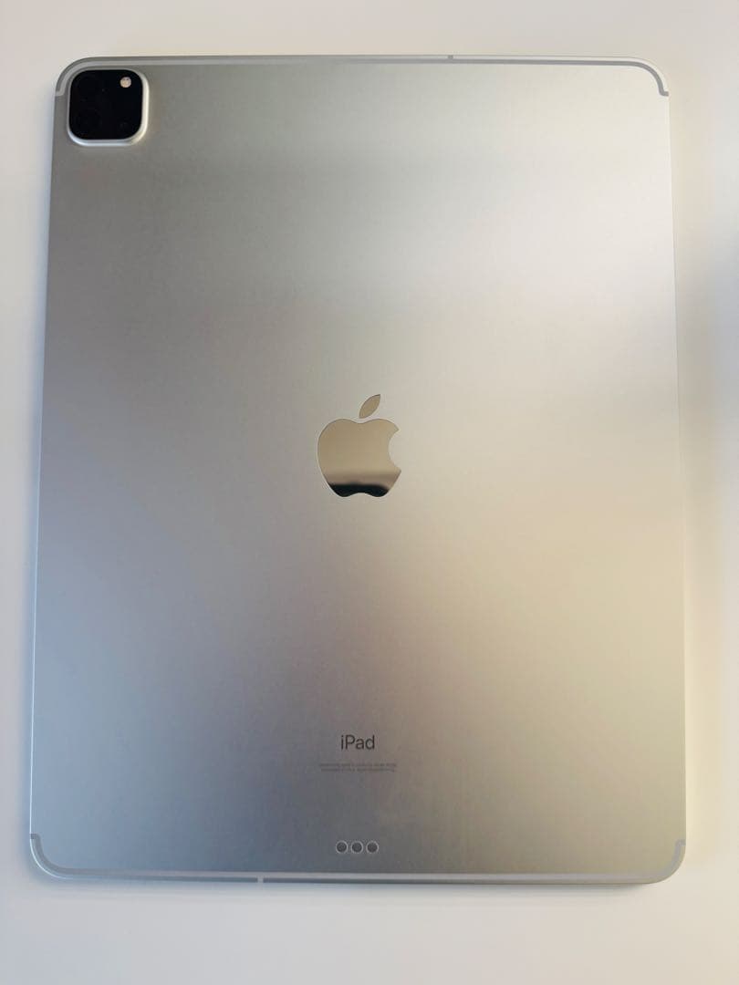 ✨極美品✨12.9インチiPad Pro第4世代【キーボード&純正ペンシル付】