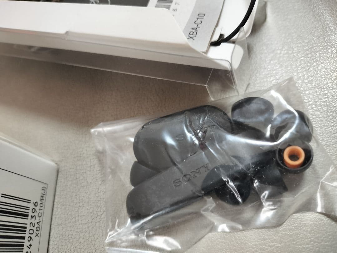 エ*ペ様 SONY XBA-C10 有線高音質イヤホン　ソニー