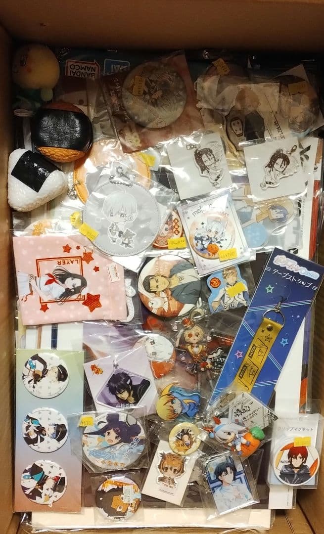 300 個以上　アニメグッズ　ノンジャンル　まとめ売り　紙類なし