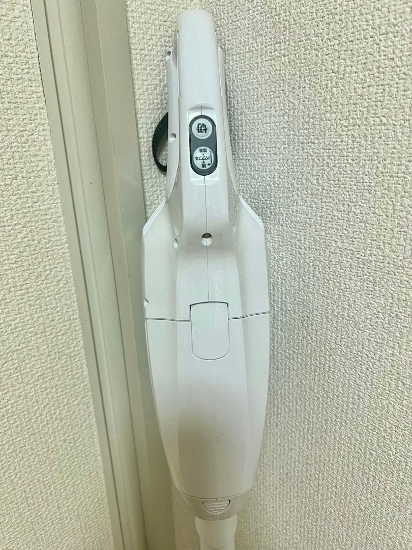 【美品】マキタ CL107FD 充電式クリーナー 掃除機 サイクロン