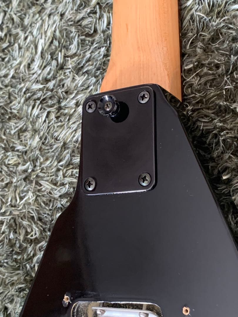 イ*キ様 JOKER ブラック Vシェイプ エレキギター