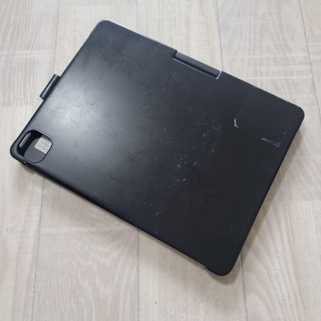 ど*り様 Apple iPad 第10世代　256GB シルバー　ケース（おまけ