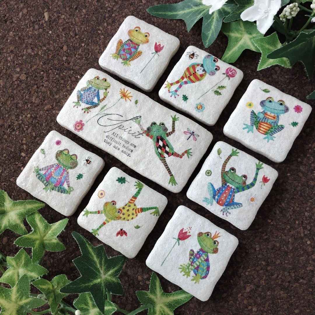 レンガ調タイル(花柄 かえる)デコパージュ　蛙　カエル　蛙柄雑貨　キッチンタイル