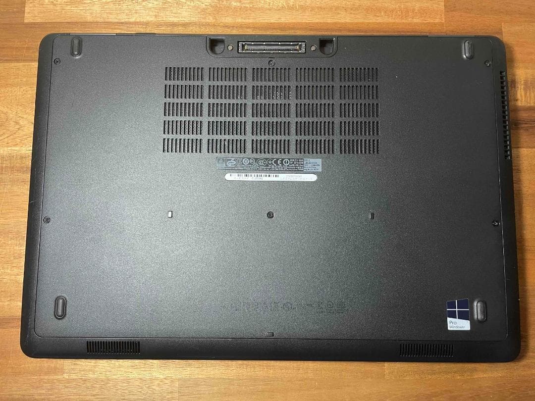 DELL Office搭載 Latitube メモリ12GB SSD240GB