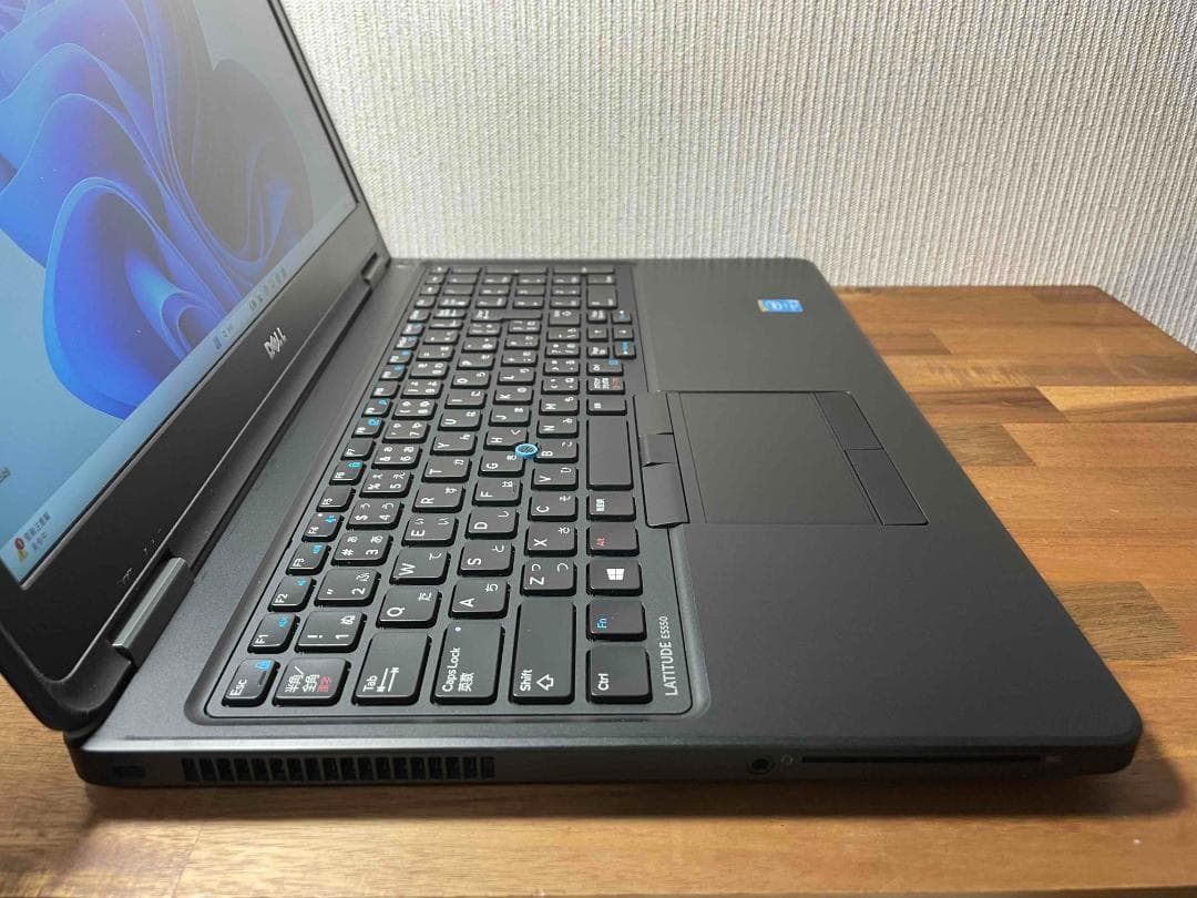 DELL Office搭載 Latitube メモリ12GB SSD240GB