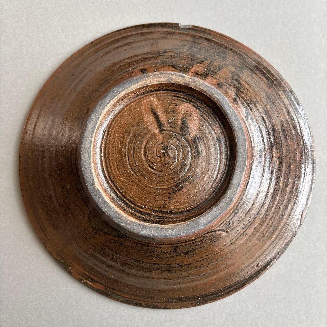 やちむん　大皿　読谷山焼　陶器　北窯　宮城正享　8寸皿　イッチン　菊花唐草　沖縄