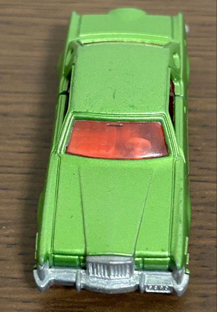 青箱 トミカ フォード コンチネンタル マークIV