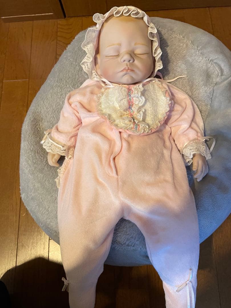 アンティーク　リボーンドール