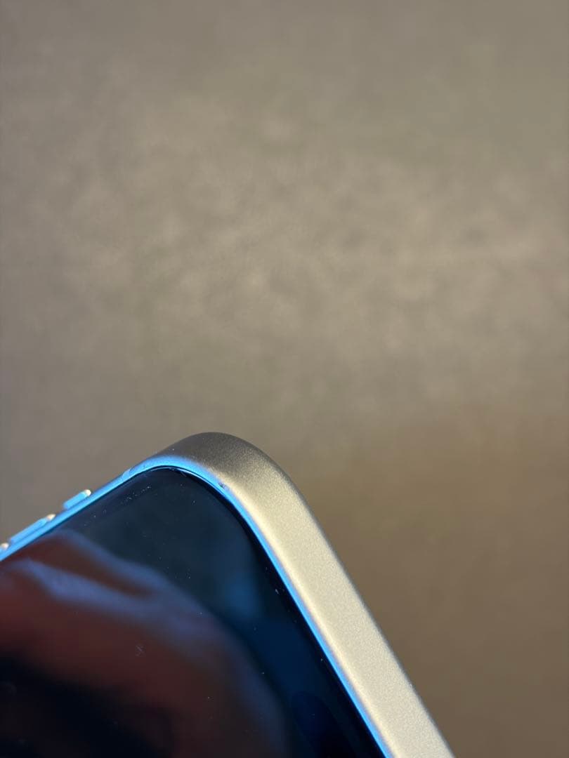 Apple iPhone 15 Plus ライトブルー 本体