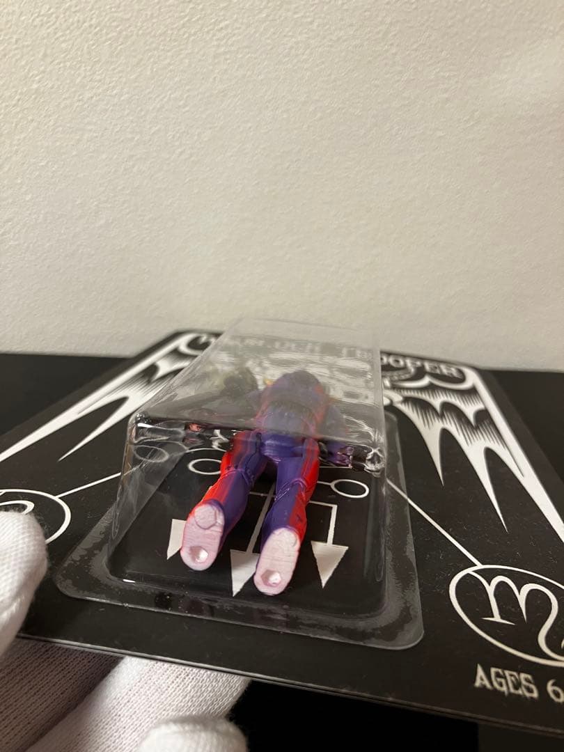 WARLOCK TROOPER Martin Ontiveros 25体限定