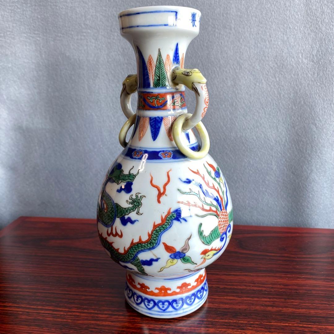 万暦赤絵花生　中国明時代　龍の図柄　夔龍きりゅう　花瓶　置物