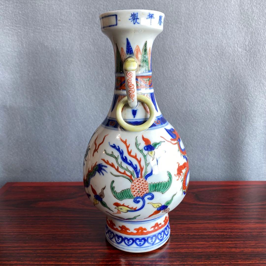 万暦赤絵花生　中国明時代　龍の図柄　夔龍きりゅう　花瓶　置物