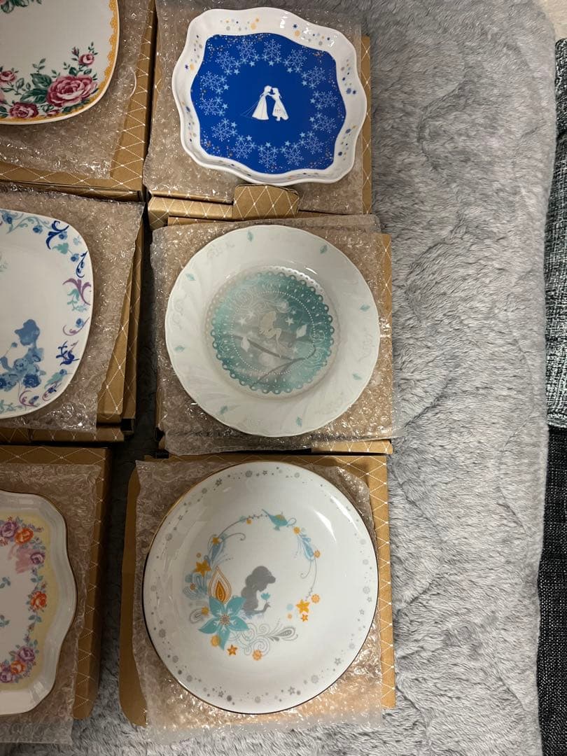 ディズニー　乙女なスイーツプレート　8枚セット　スタンド付き