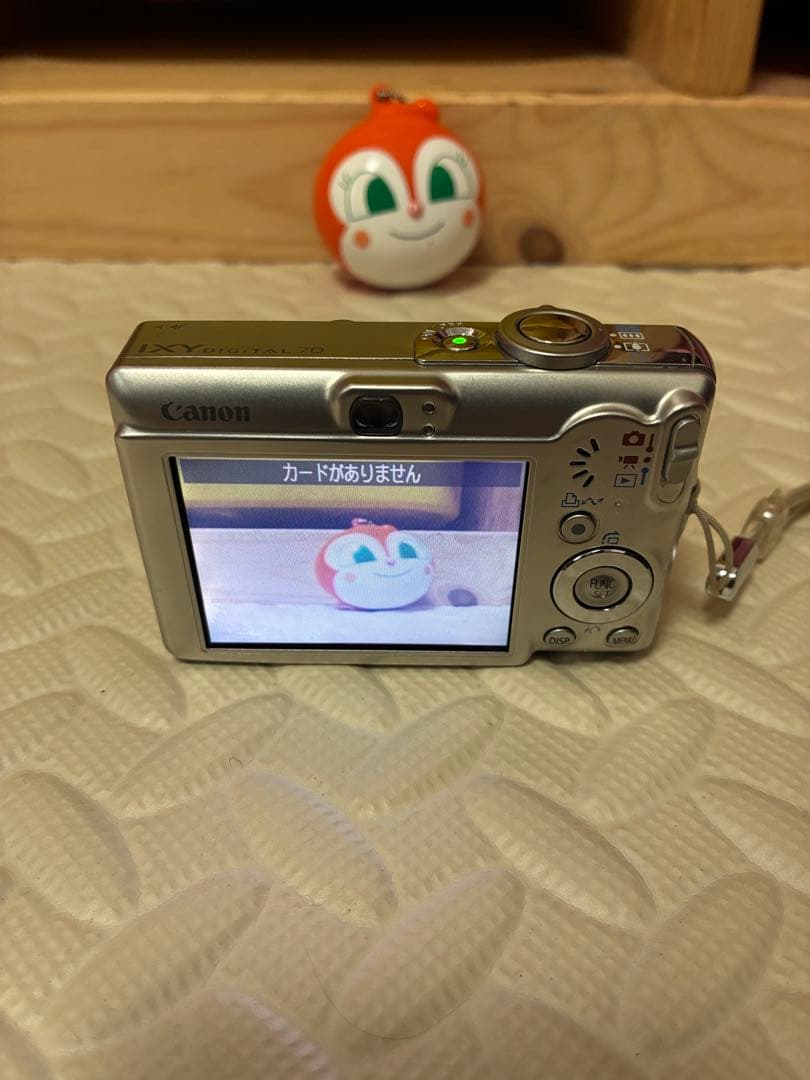 美品純正ケース付き　canon&キャノン　ixy70 デジタルカメラ