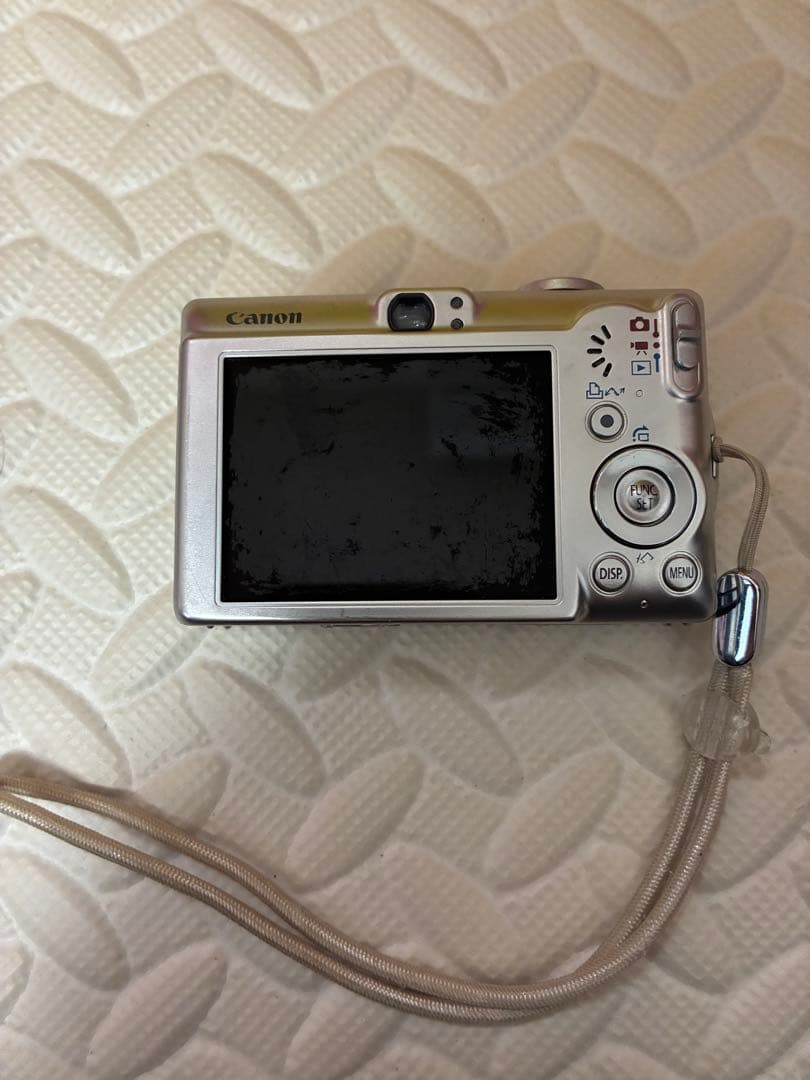 美品純正ケース付き　canon&キャノン　ixy70 デジタルカメラ