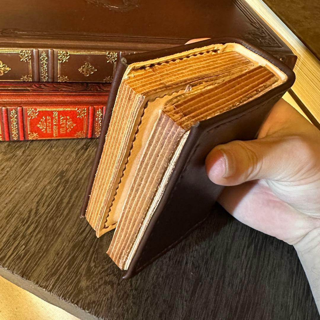 【洋書風】本革財布 アンティーク調