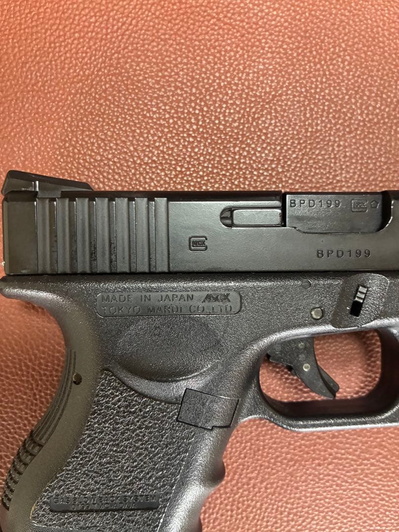 東京マルイADVANCE GLOCK 26 ガスガン