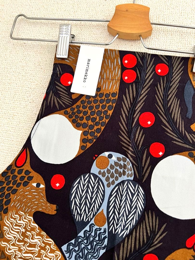 ◎新品未使用◎廃盤品　マリメッコ　marimekko エプロン　ケトゥンマルヤ