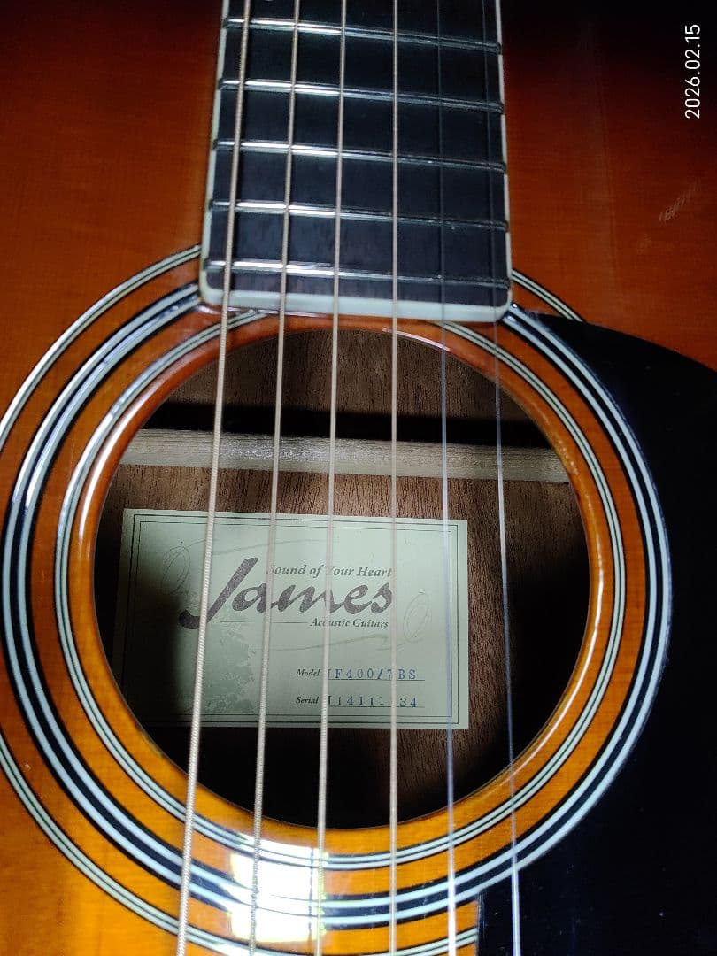 JAMESの初心者～中級者、練習用フォークタイプ・アコギJF400/WBS美品。