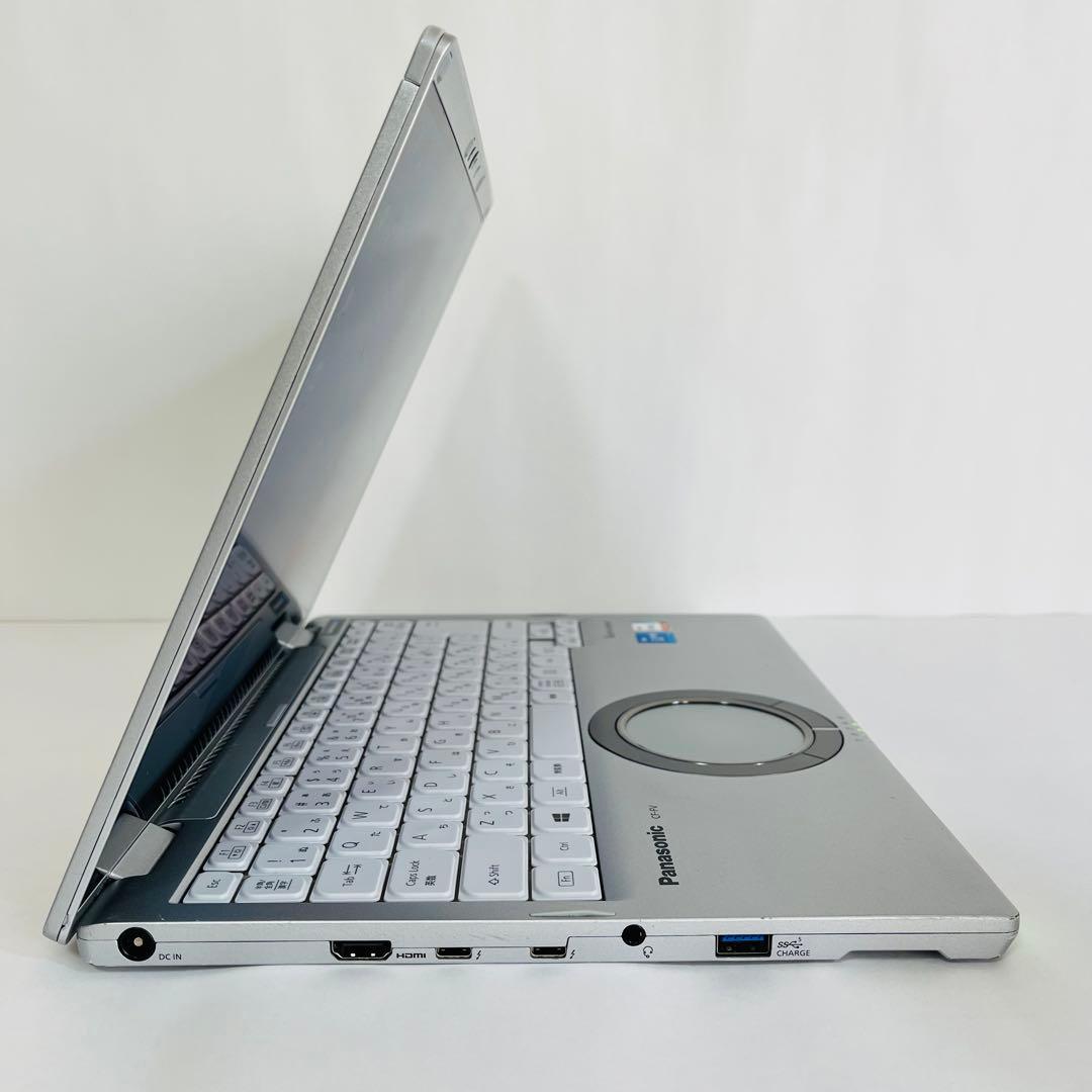 高年式 11世代 Panasonic レッツノート 16GB SSD256 ③