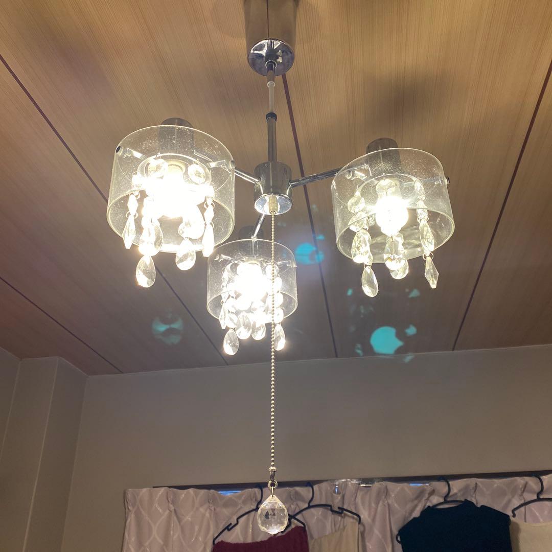 フランフラン　クリスタル装飾付き3灯シャンデリア