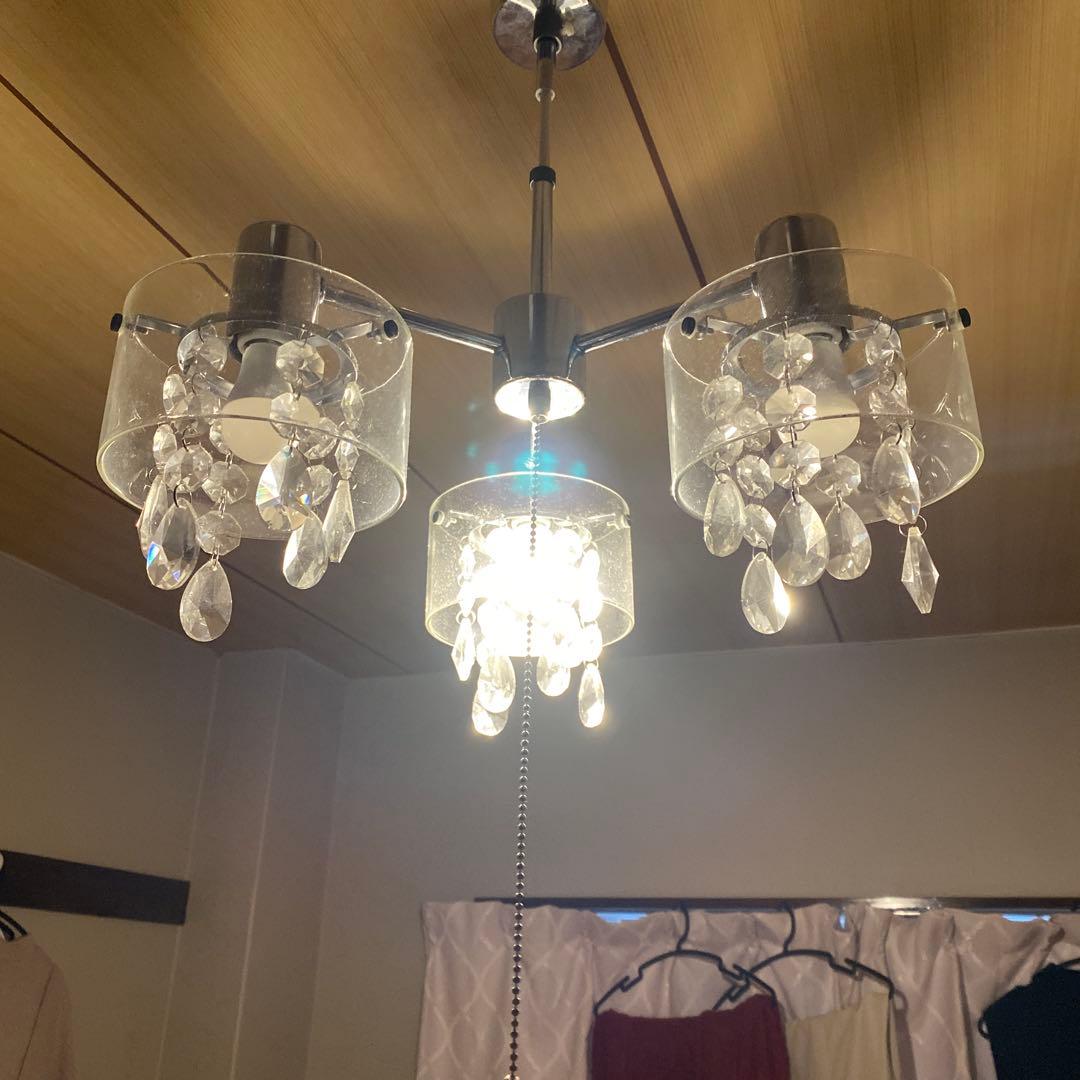 フランフラン　クリスタル装飾付き3灯シャンデリア