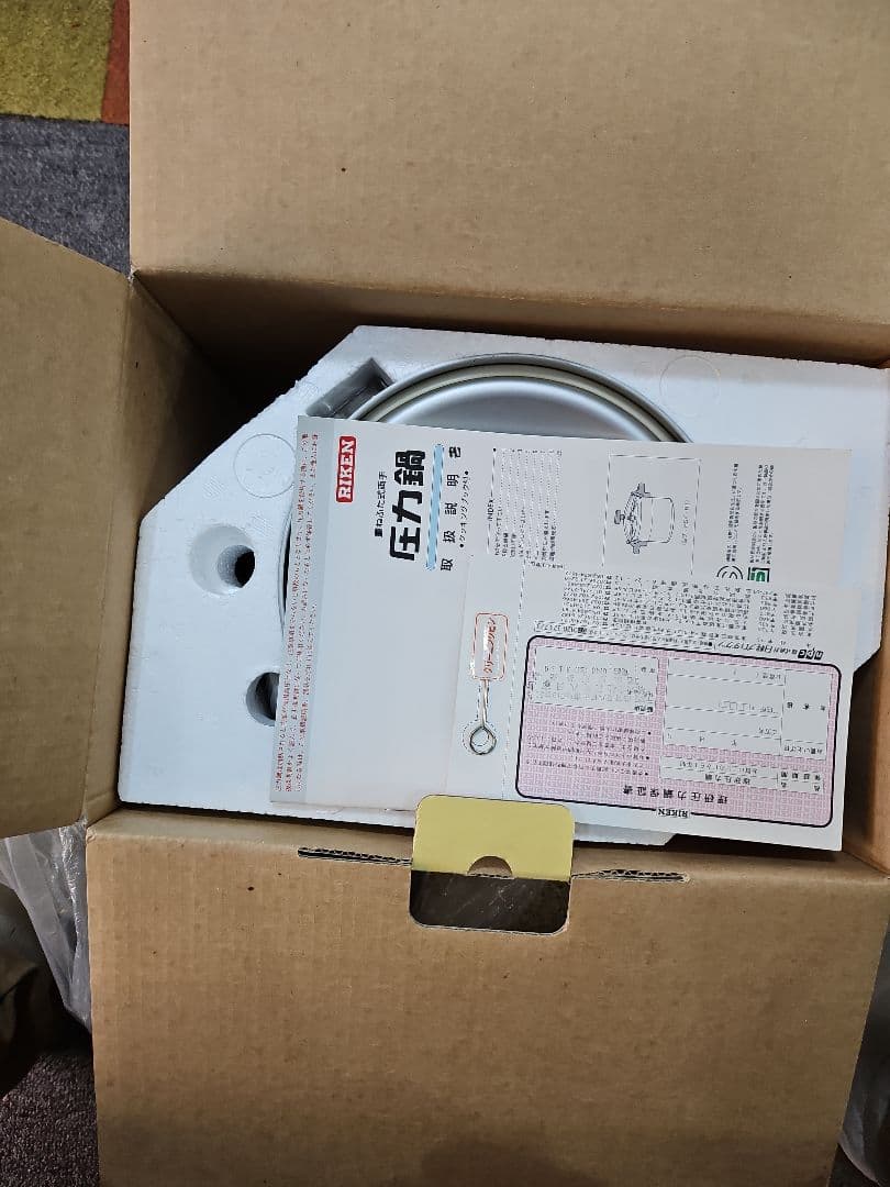 理研 圧力鍋 RNP-60 6L 未使用 箱付き 説明書付きガス火専用