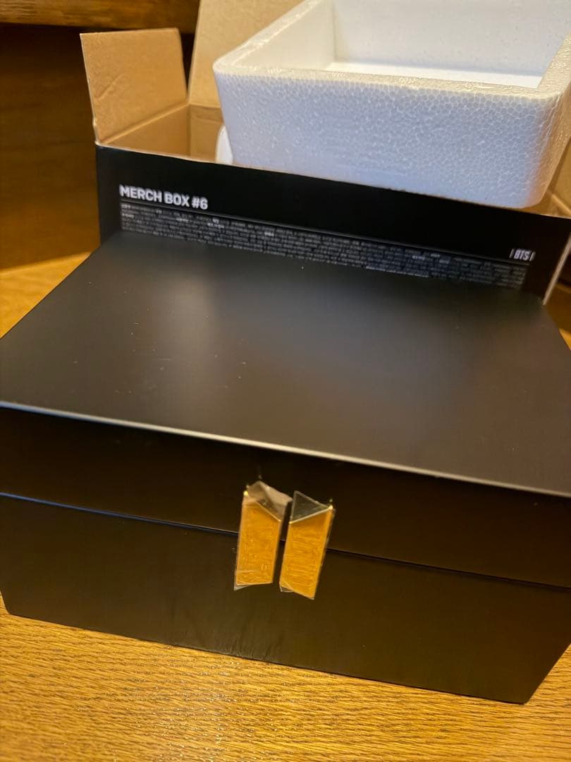 BTS MARCH BOX 6 オルゴール　マーチボックス　トレカ付き