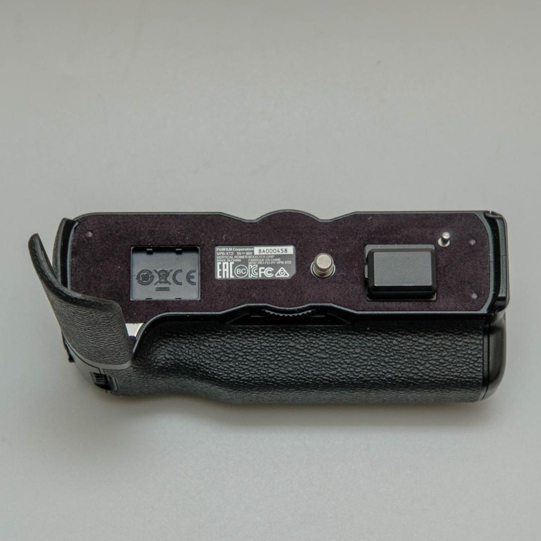 Fujifilm X-T2用 縦位置パワーブースターグリップ　VPB-XT2