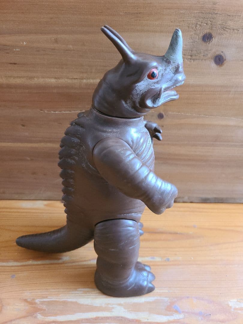 当時物 マルサン ネロンガ