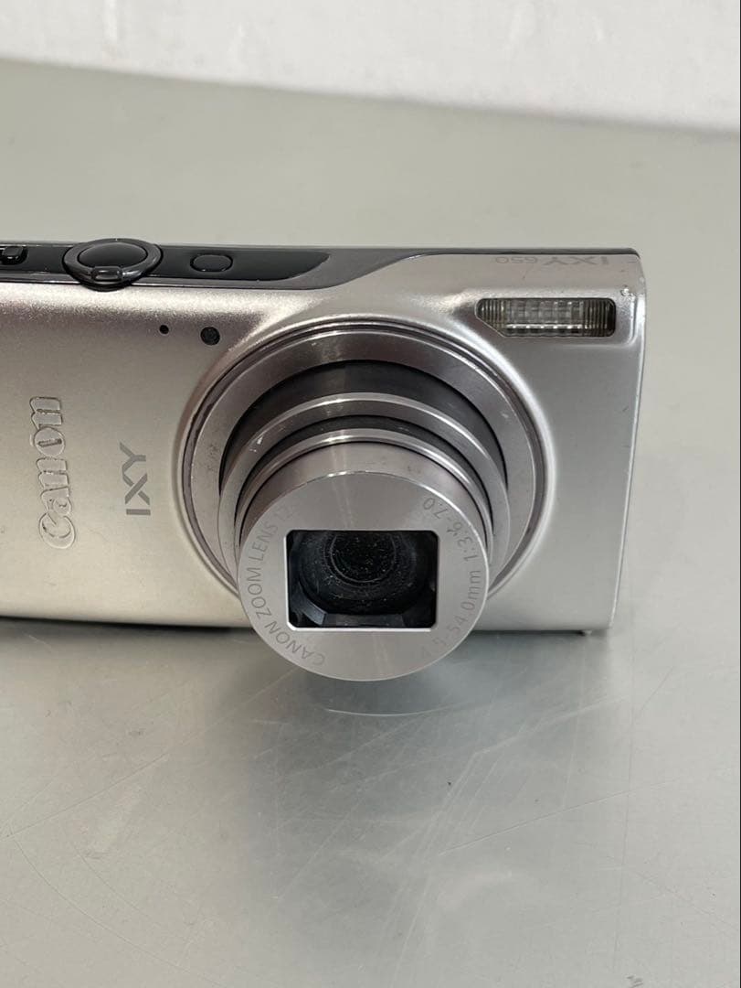 Canon IXY 650 シルバー デジタルカメラ 説明書・充電器付き　訳あり