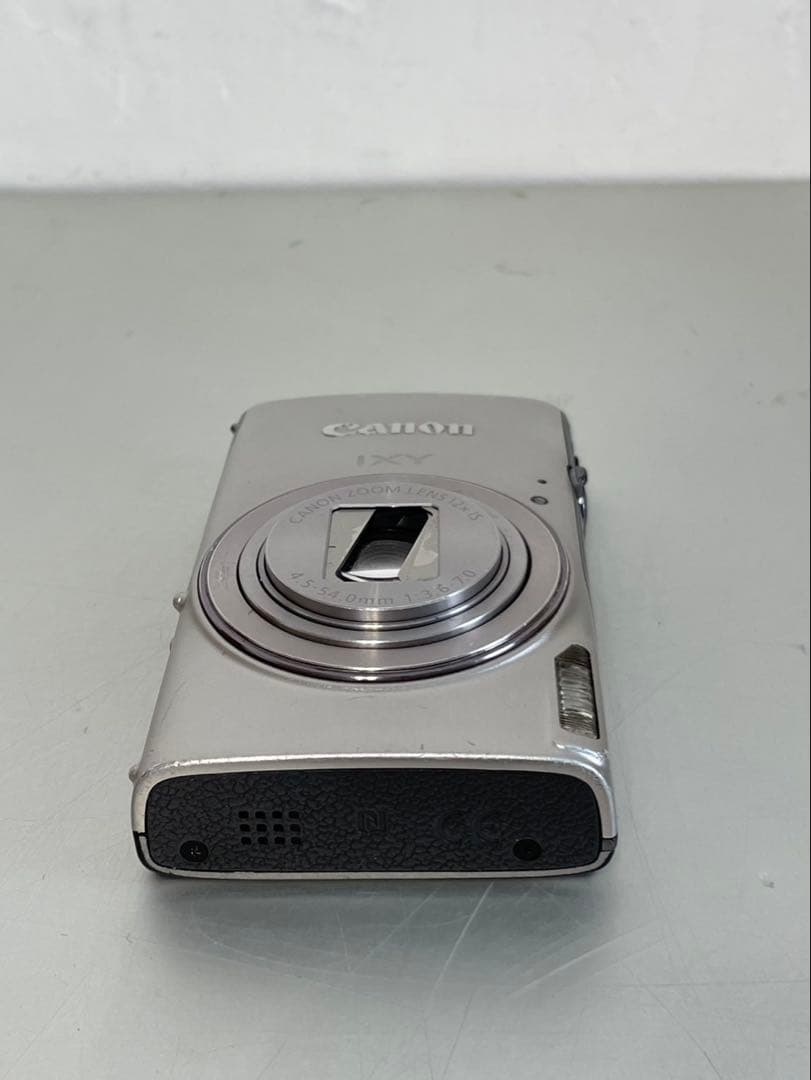Canon IXY 650 シルバー デジタルカメラ 説明書・充電器付き　訳あり
