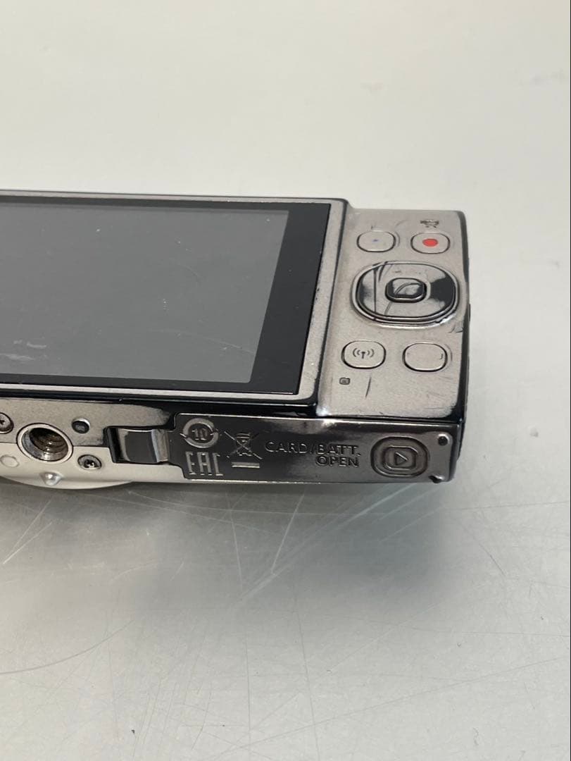 Canon IXY 650 シルバー デジタルカメラ 説明書・充電器付き　訳あり